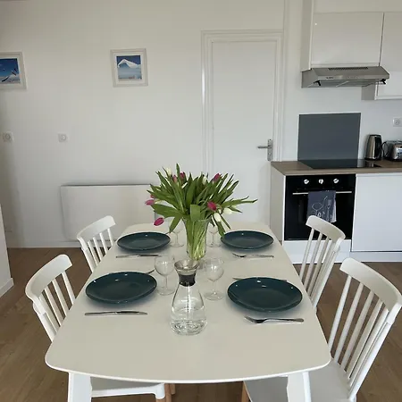 Face Apartment *